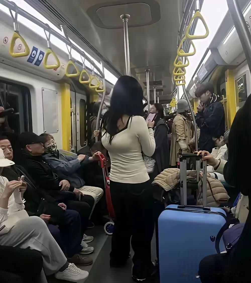 这……我是看花眼了吗？[捂脸][捂脸][捂脸]