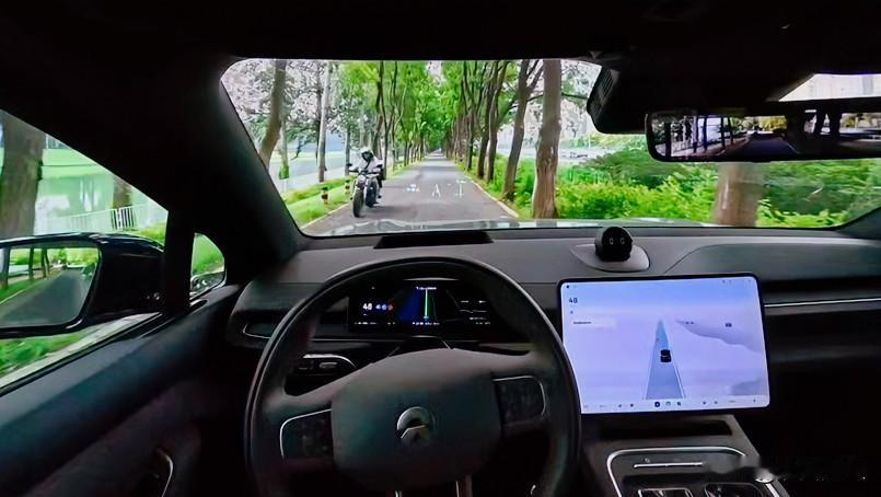 导航错了，纯纯大乌龙，
其实都是同音字惹的祸，闹得梗。

有多少人去暨南大学，机