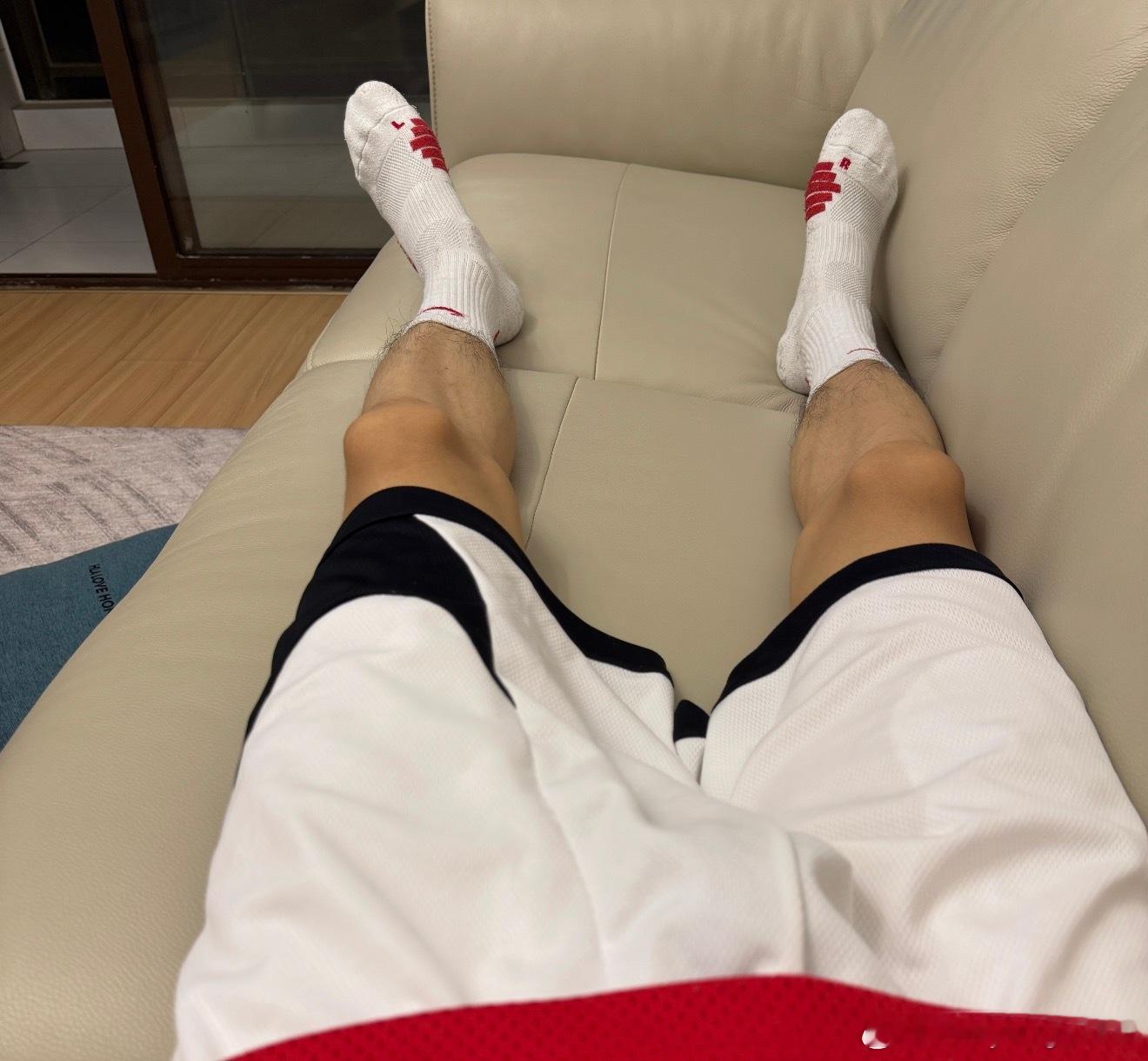 给你发“哦”不是敷衍 而是让你分开理解 ​​​