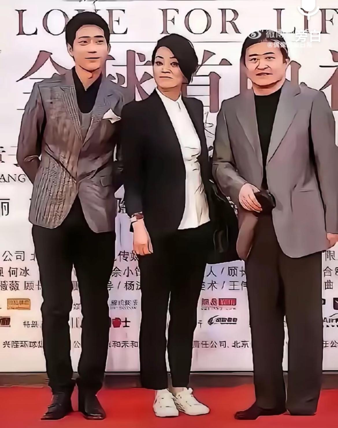 不是我吹！我敢说，这张照片里，三位著名人士，如果你还认出他们，你一定是高手中的高