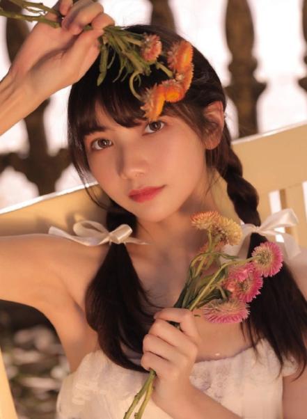 #第一次接吻时都会想些什么#情侣第一次接吻的时候，女生究竟在想些什么？答案很意外