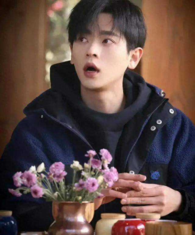 凭虞昶轩圈粉无数，丞磊这次要升咖？