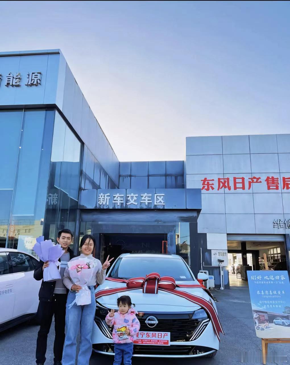 现在买油车的人图啥，要么是信不过电池续航，要么是舍不得加油比充电贵？其实都不是最