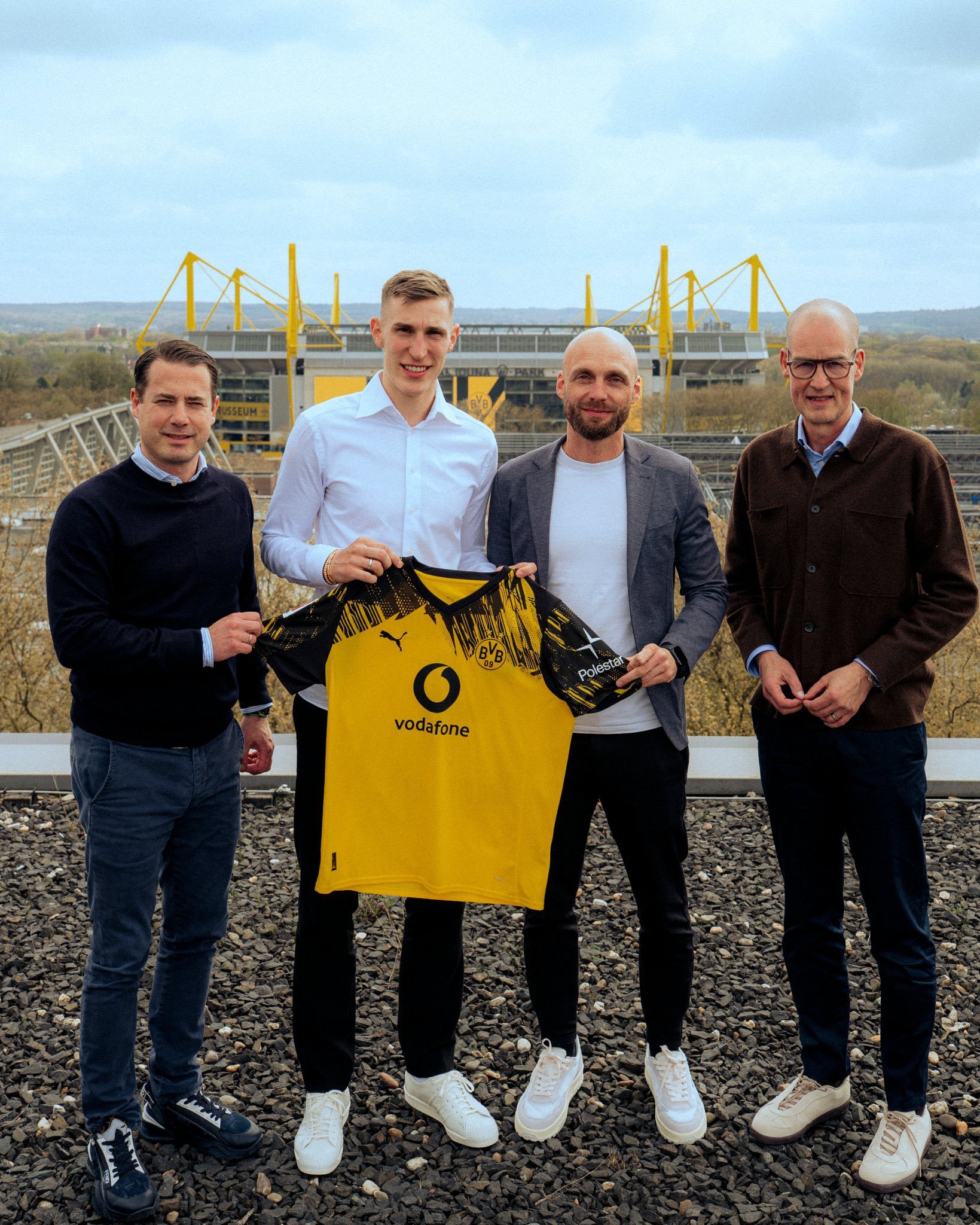 施洛特贝克的新多特蒙德合同包含一个5000-6000万欧元的解约条款，从今年夏天