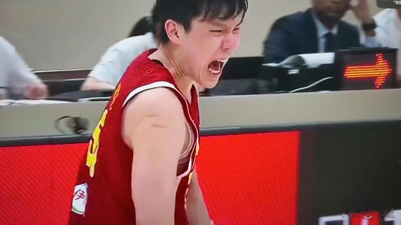 太刺激了！杨瀚森绝杀，中国男篮89‑87险胜黎巴嫩，这场球看得心脏都快要跳出来了
