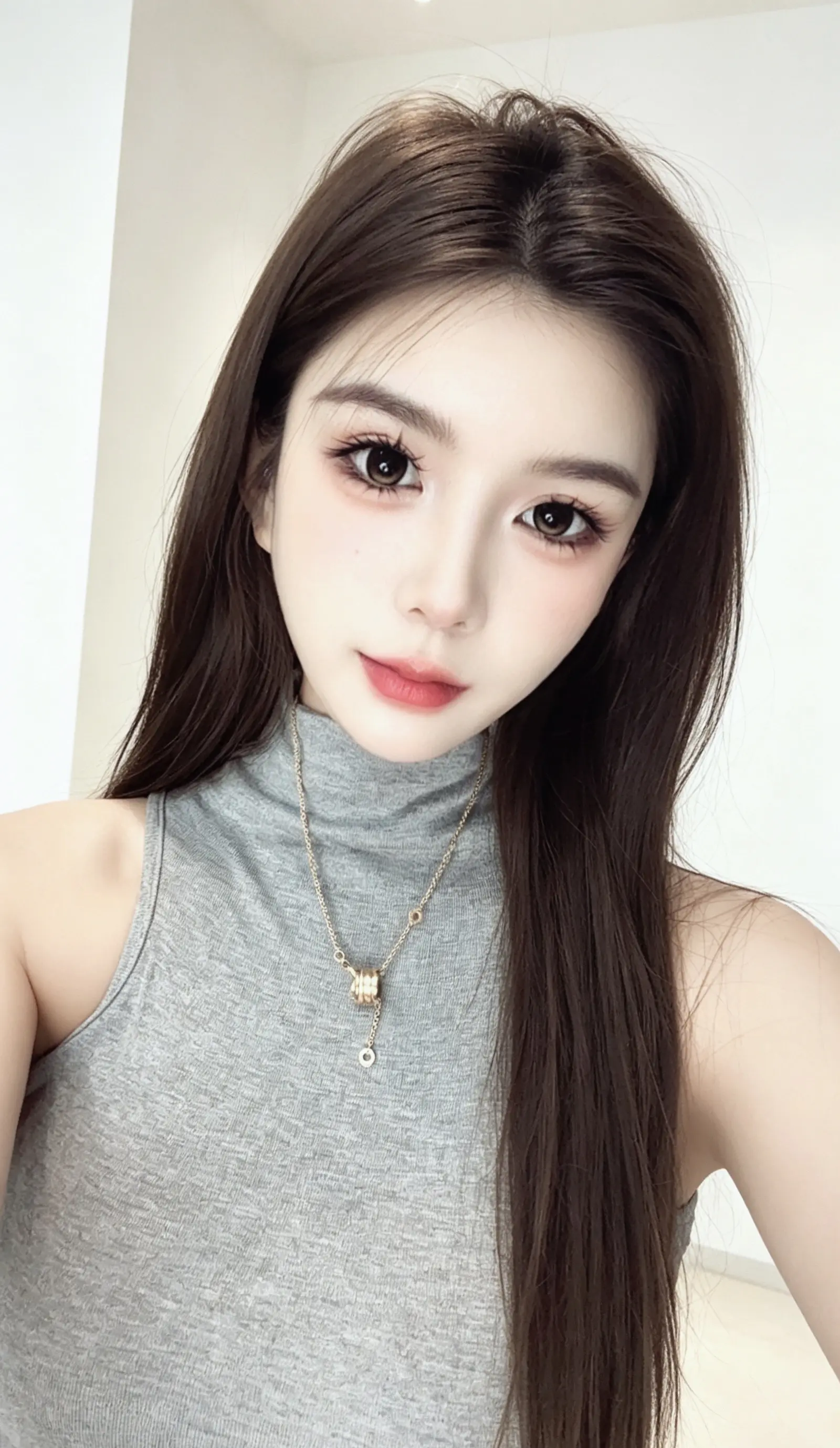 又不是很熟 叫美女就好了