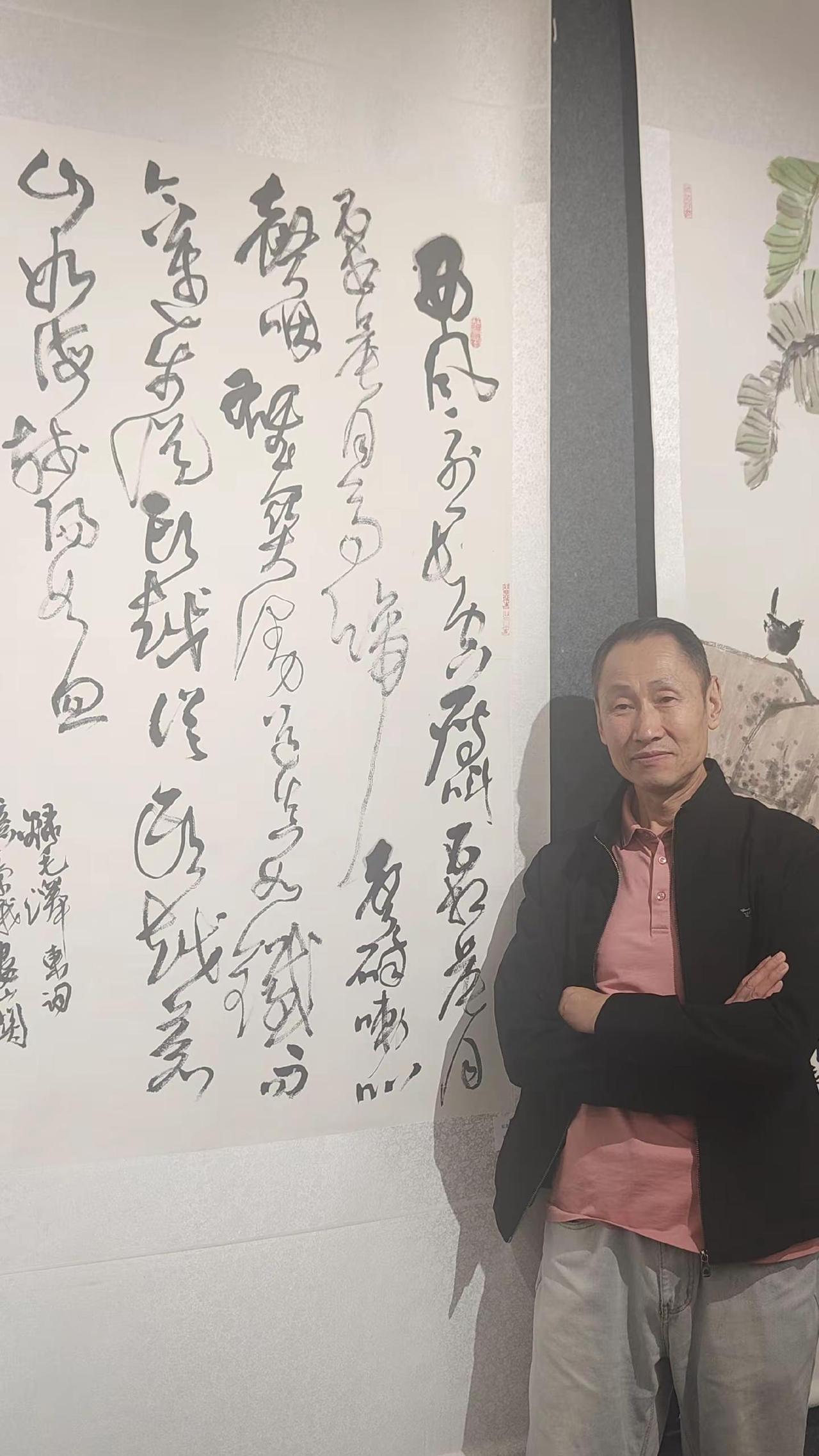 綿陽市老年书画研究会《踏征程，再奋进书画作品展》在富乐山公园开幕