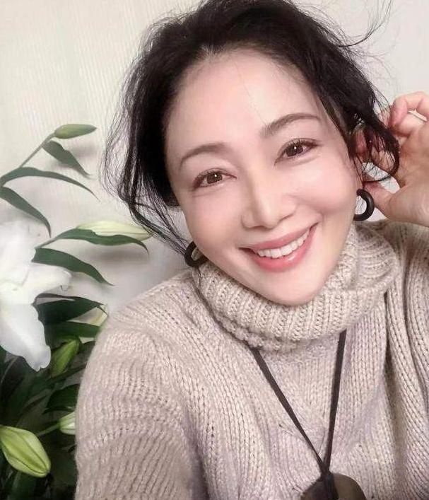 “人过五十五，雌雄不再殊”，这句话挺有意思的。其实就是说，当一个人过了五十五岁，