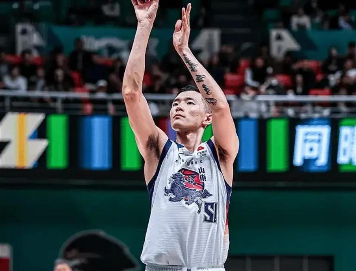 一场106-97，让山东男篮找出最弱，外援或面临弃用，最佳球员是他！ 
 
赢下