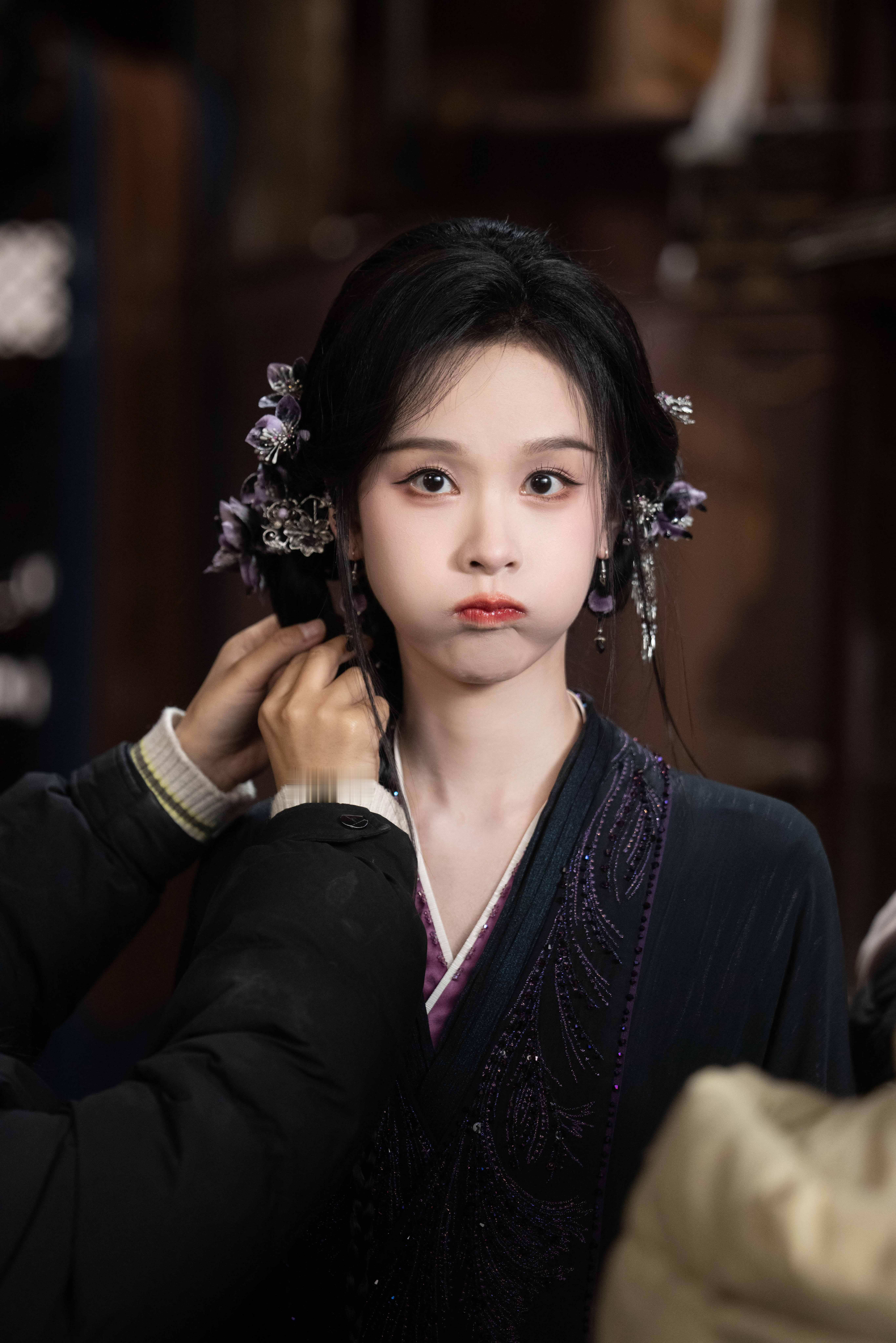 陈都灵雾妄言之有狸人都会变，只是变得心之所向。陈都灵雾妄言 陈都灵月鳞绮纪