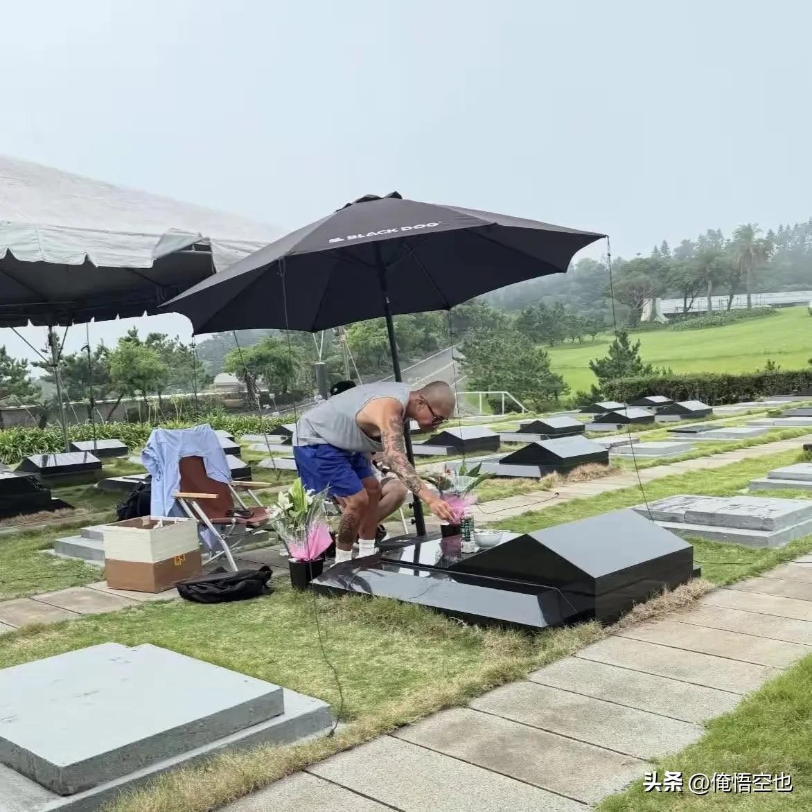 风雨无阻，像具俊晔这么痴情的男人还有吗？