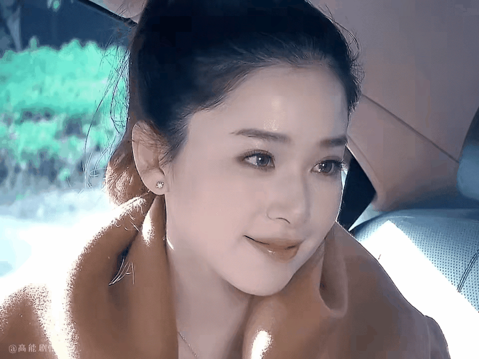 阚清子以前真的好美，我觉得她是内娱最好看的反派，清而不纯，艳而不俗，即使坏事做尽