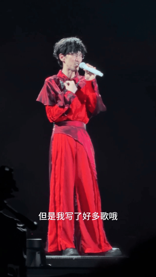 周传雄回应新歌饼周传雄2个月写了很多歌不愧是周传雄 这个实力是真的很强啊 每一首