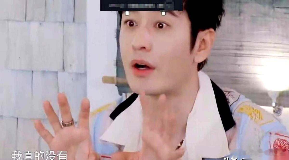黄晓明居然马上50了？！ 看到他说自己49岁的那一秒，我下意识捏了捏自己29岁的