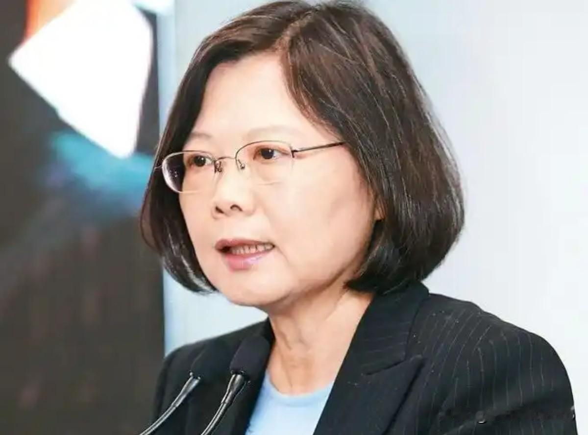 国民党有压力了！蔡英文出山挂帅出任新北市竞选总部主委！8月8日，民进党新北市长参
