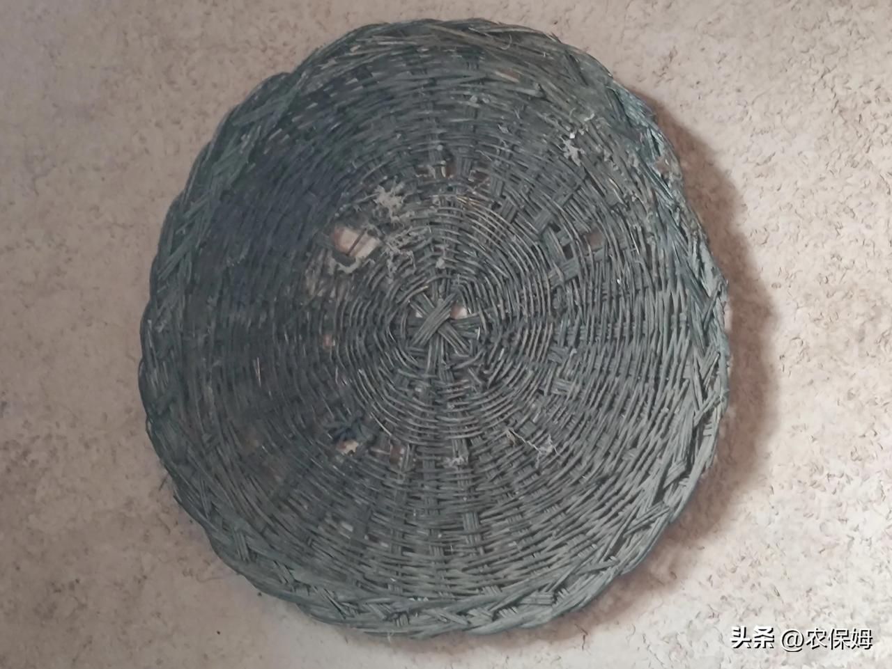 考考你，这个农村常用的老物件，你们见过吗？估计认识的人，年龄差不多也都50岁往上