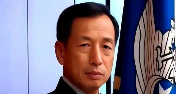 日本的一个曾在美深造过的军事专家曾说：一旦中日开战，日本要对中国“三路打击”，其