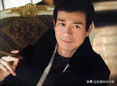 79岁郑少秋官宣退休！丧女后隐退三年，一句安好解众忧
 
2026年3月24日，