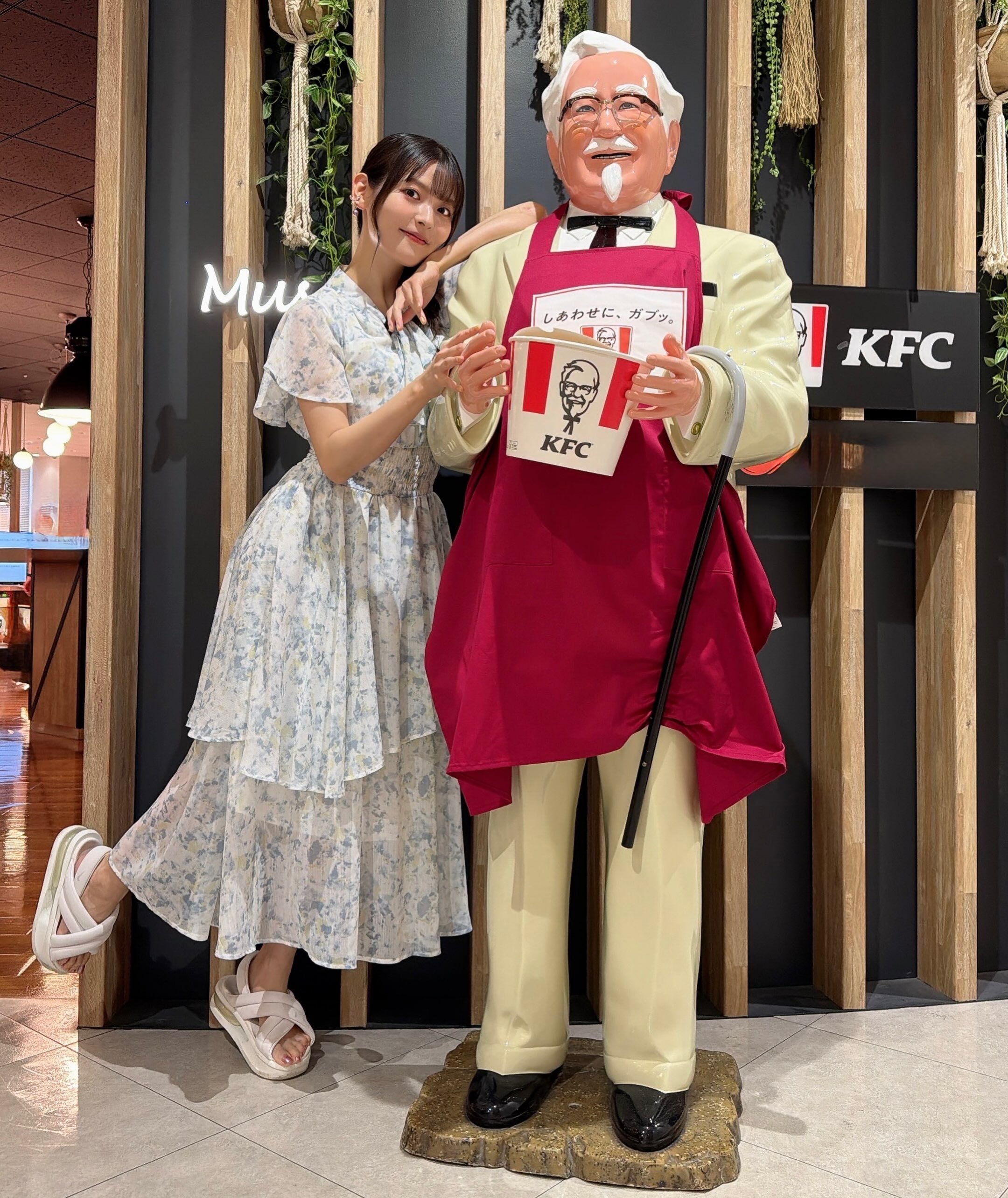 上坂すみれ