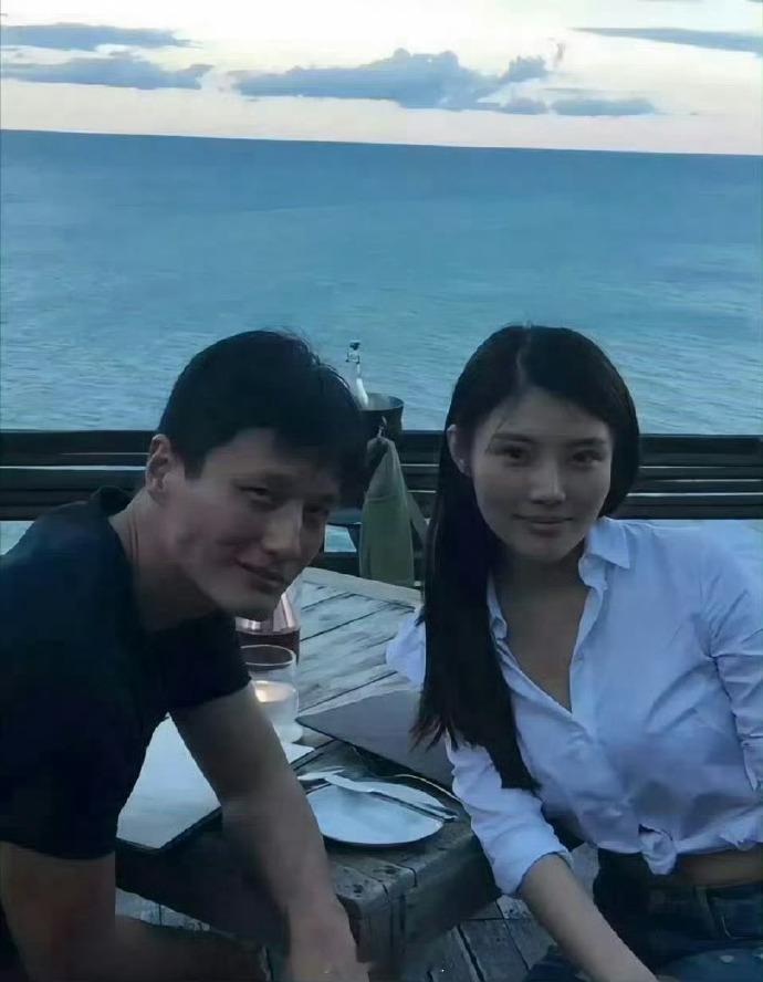 尹子维和徐冬冬争执原因 尹子维徐冬冬争执原因曝光，不是彩礼不是矛盾，就是学英语时