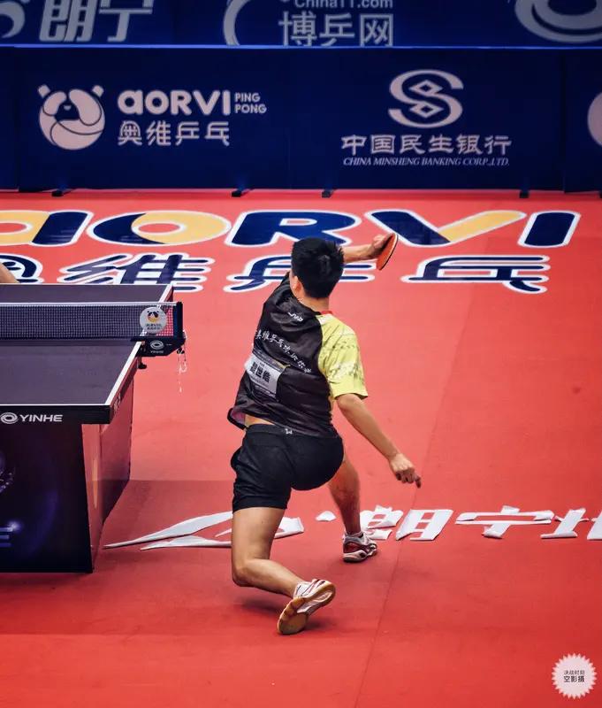 2026年澳门乒乓球世界杯男单1/8决赛，王楚钦这场比赛赢得太惊险！当时国乒男队