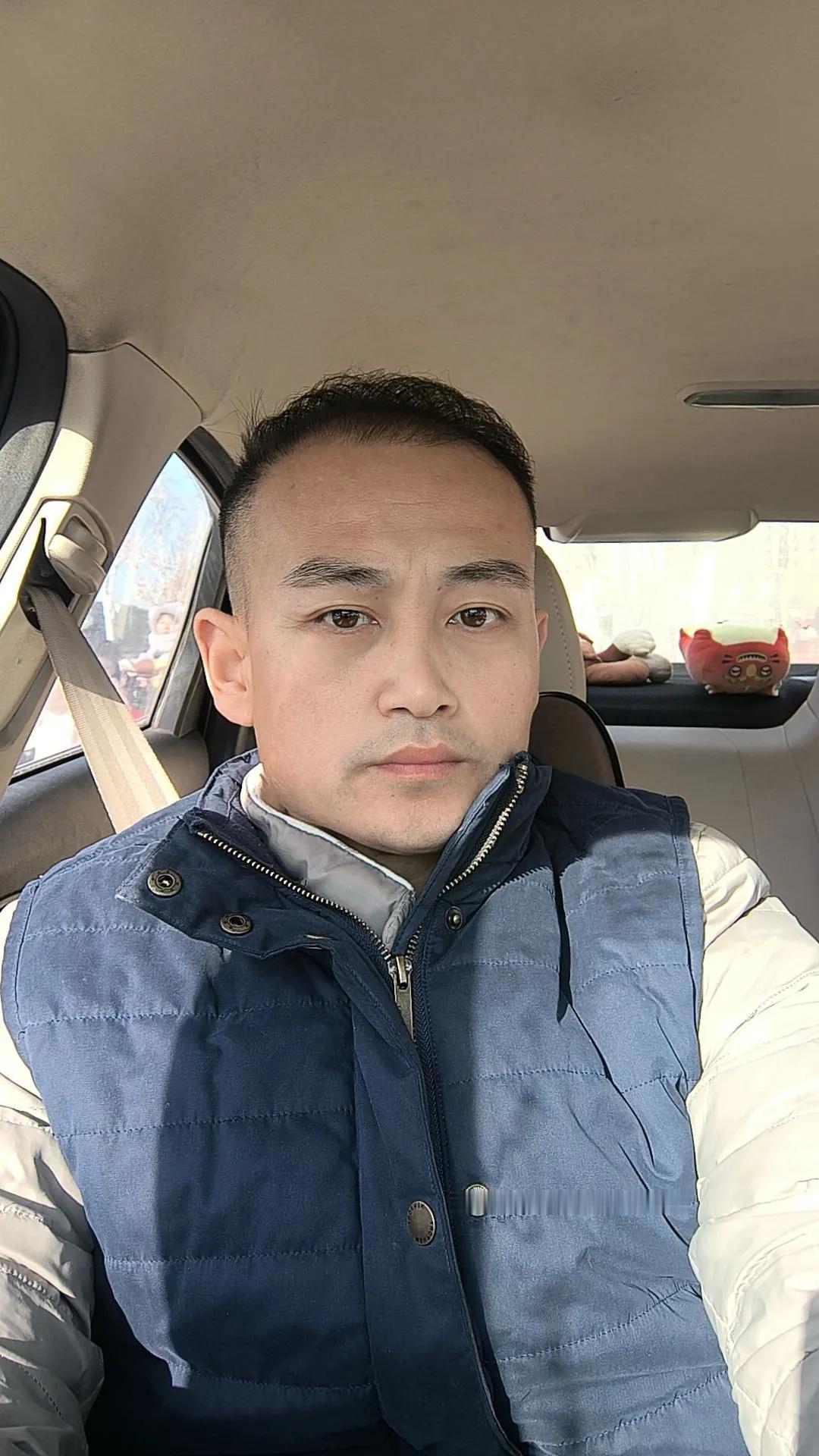 84年的鼠，同龄人再过几天就42岁啦，一天天的咋过这么快，今年屁也没弄成就这样过