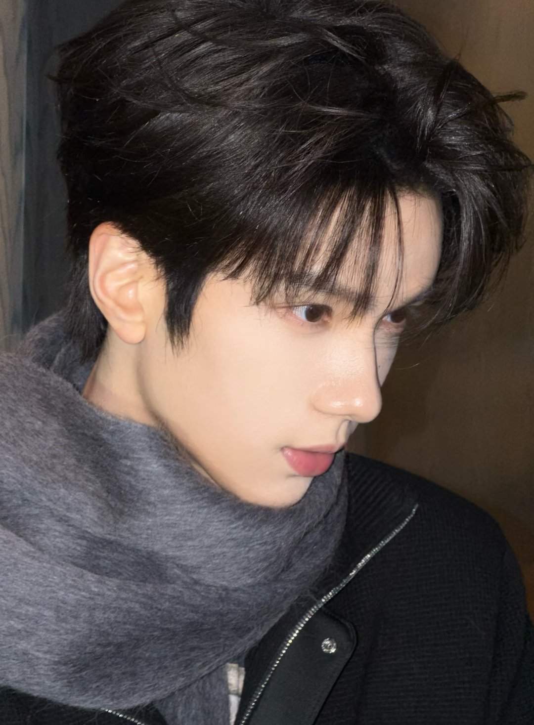 余承恩分享了一组日常图片～“新年第☝️条” 