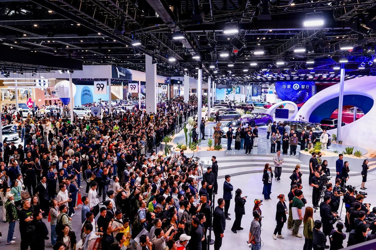 体系化竞争时代到来，鸿蒙智行用实力定义行业新方向
本届北京车展传递出清晰信号，智