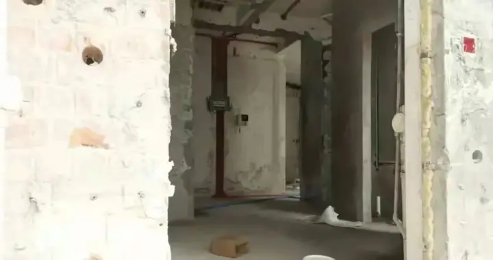 野蛮装修、私装铁门......怎么破？ 这群普陀人有妙招→