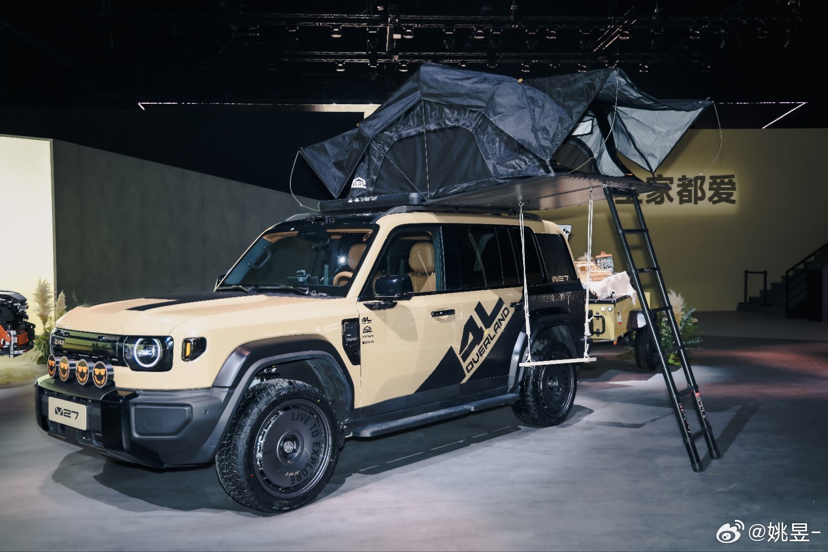 iCAR V27正式上市了，价格区间16.98w-19.68w，超有意思的方盒子