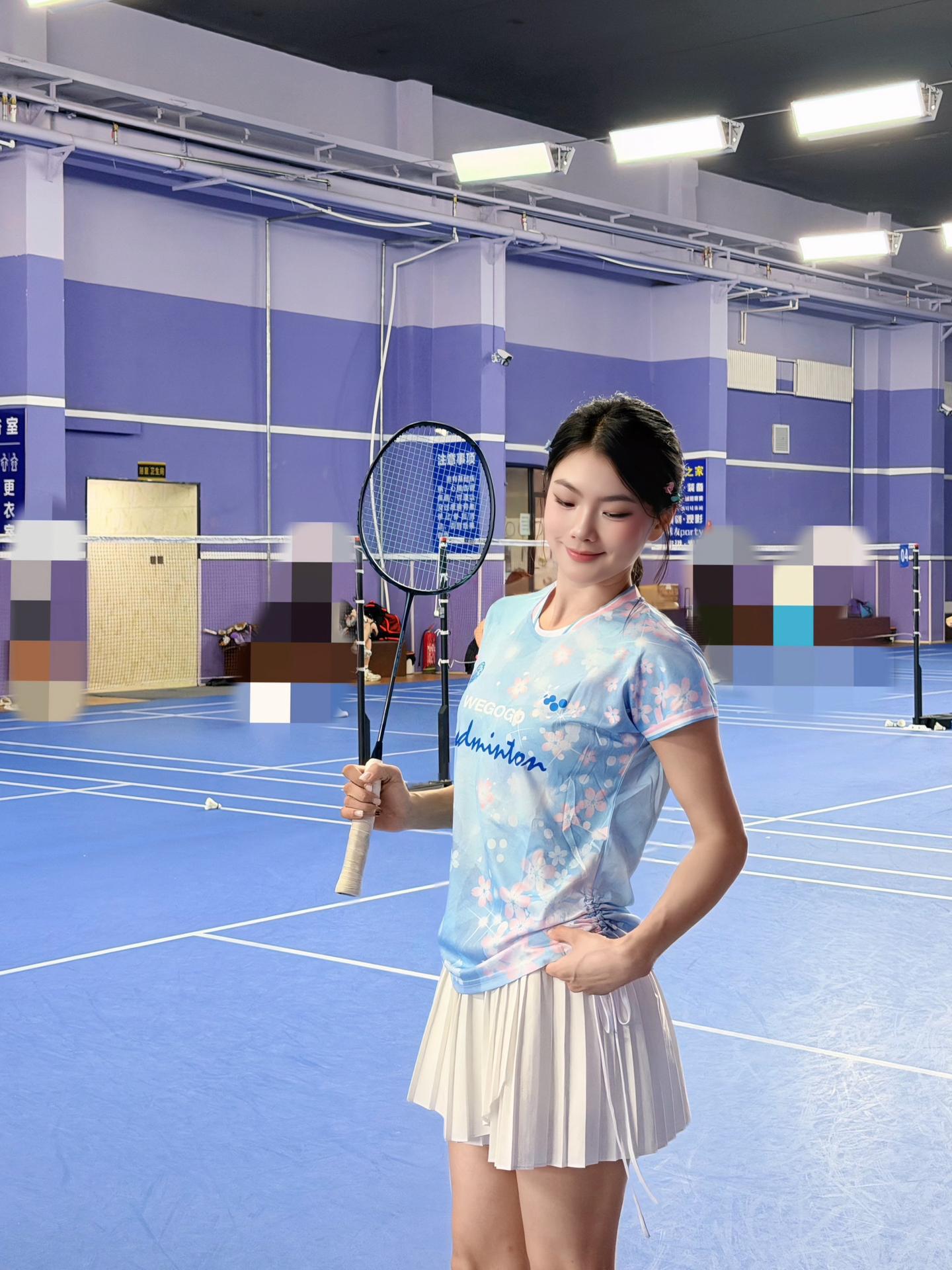 我偷一下你后场没事吧🏸。