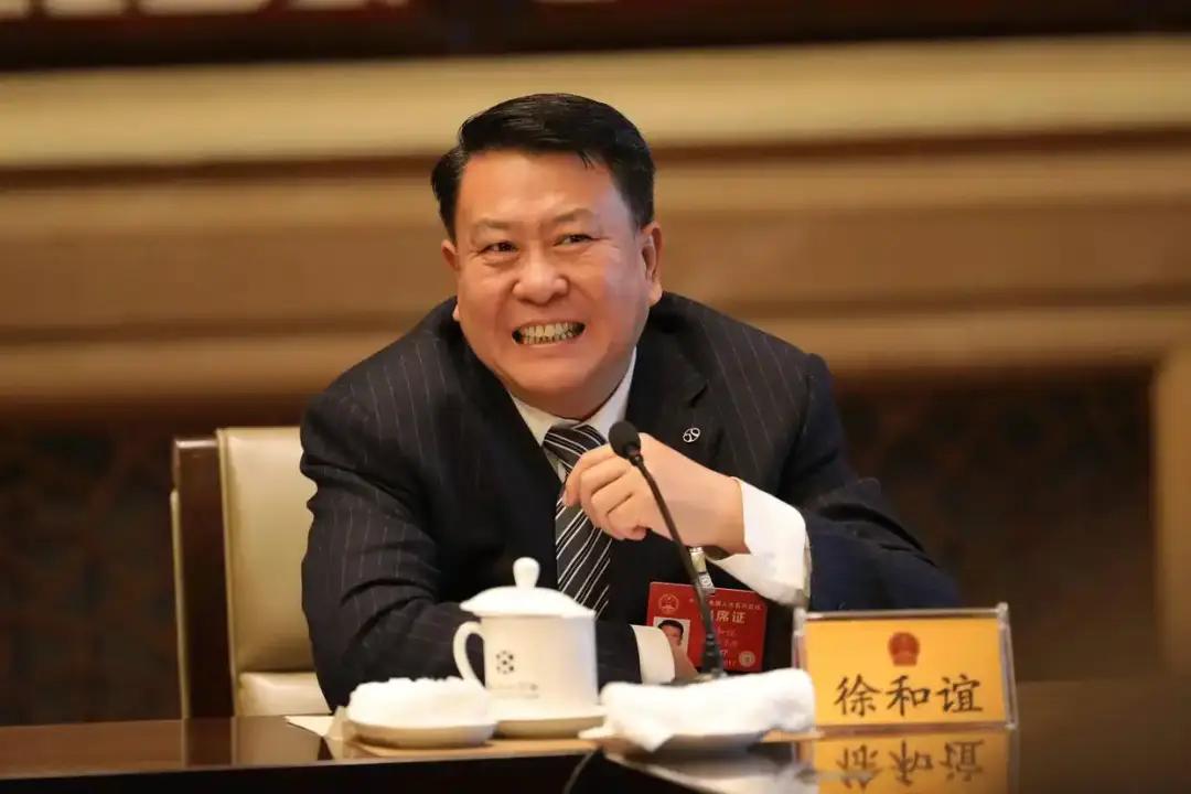 新能源真的是汽车行业里风险很高的高危板块了，尤其是发展早期，翻车的大佬十之八九都