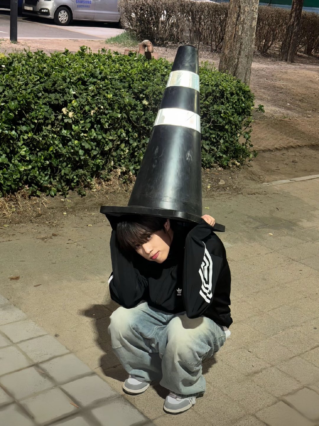 不限圈🧱这条抽10个4.12和两杯奶茶（折16r），抽到嘘丝再额外塞礼物。祝金