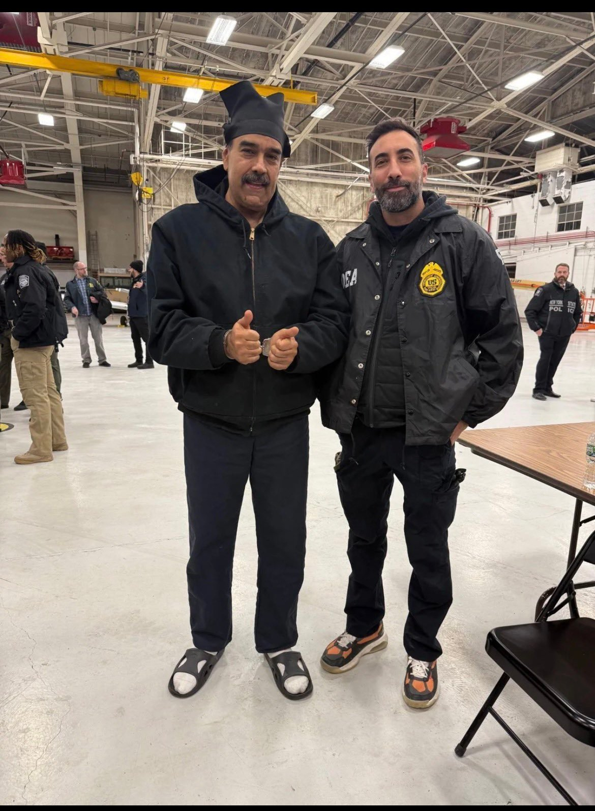 🔻美国媒体分享了马杜罗的新合影。委内瑞拉代总统致信美国及世界热点现场鲁比奥或被