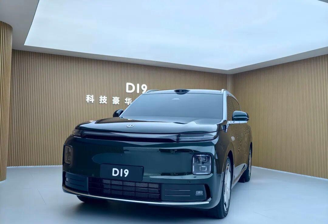 2026年全球60L油箱加满价格（人民币）
       伊朗≈15元
    