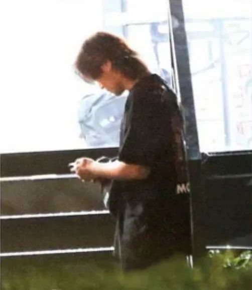 卢庚戌|这张合照能锤他们复合吗？粉丝已经炸了