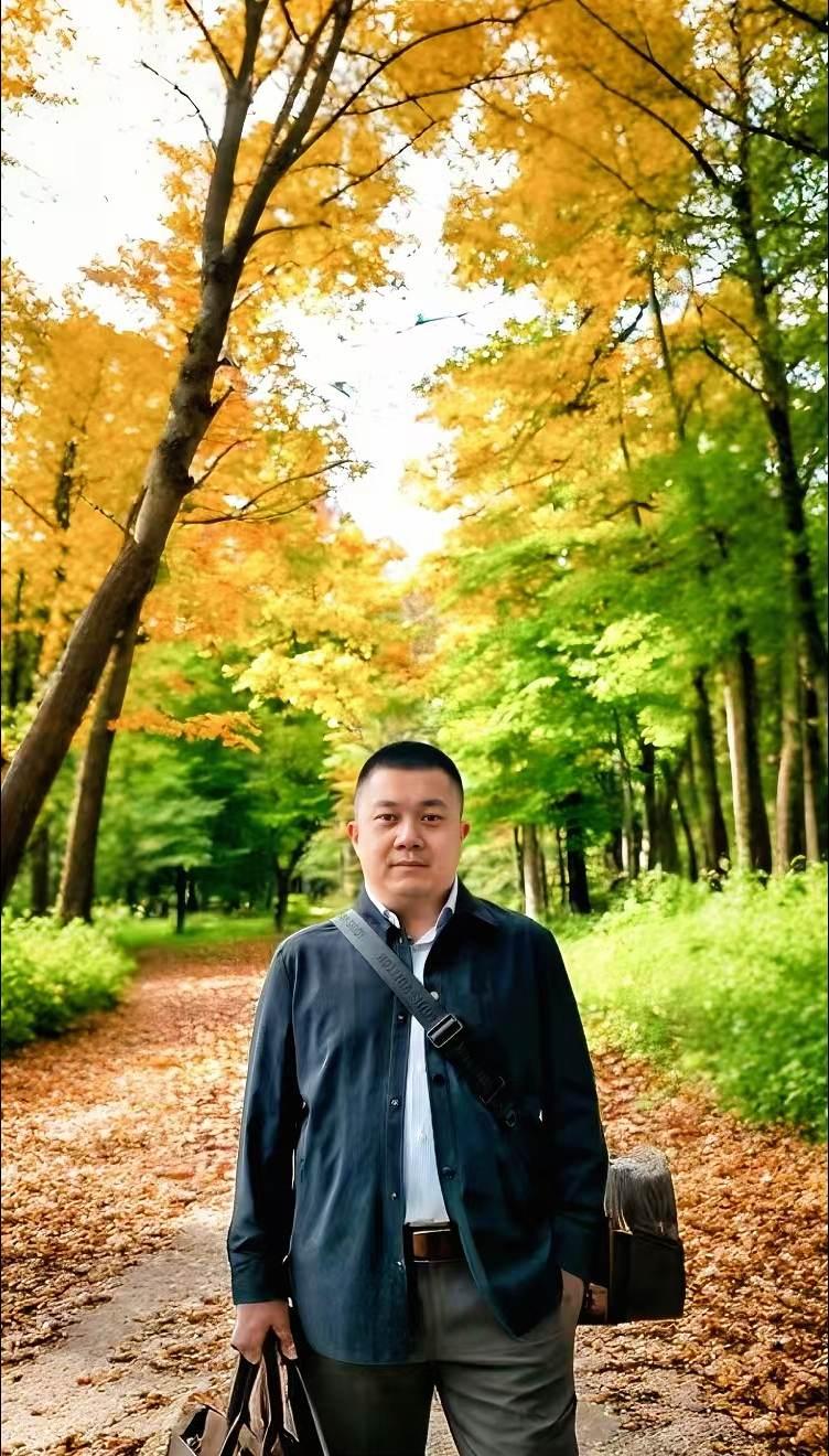#落叶知秋风渐凉