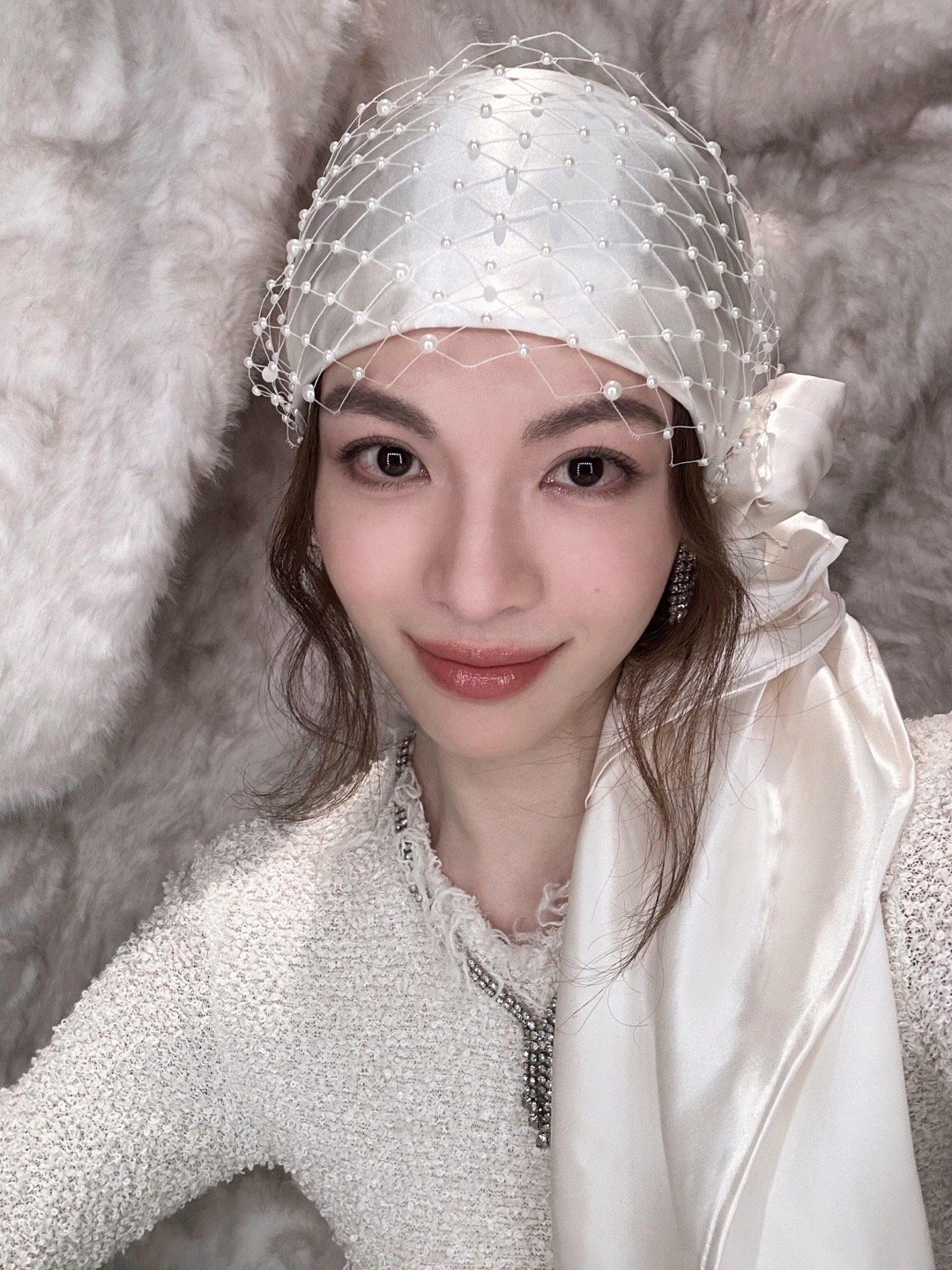 钟楚曦年会Look🤍被说是萧敬腾！好气吼~ 