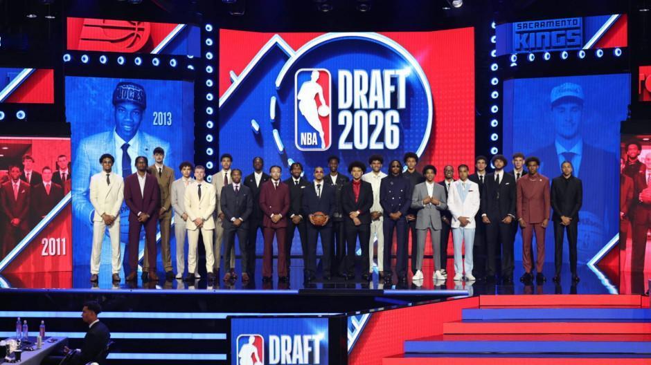 NBA选秀咱们也看了这么多年了

刚选完你说什么赢麻了，赚大了，都是自我安慰罢了