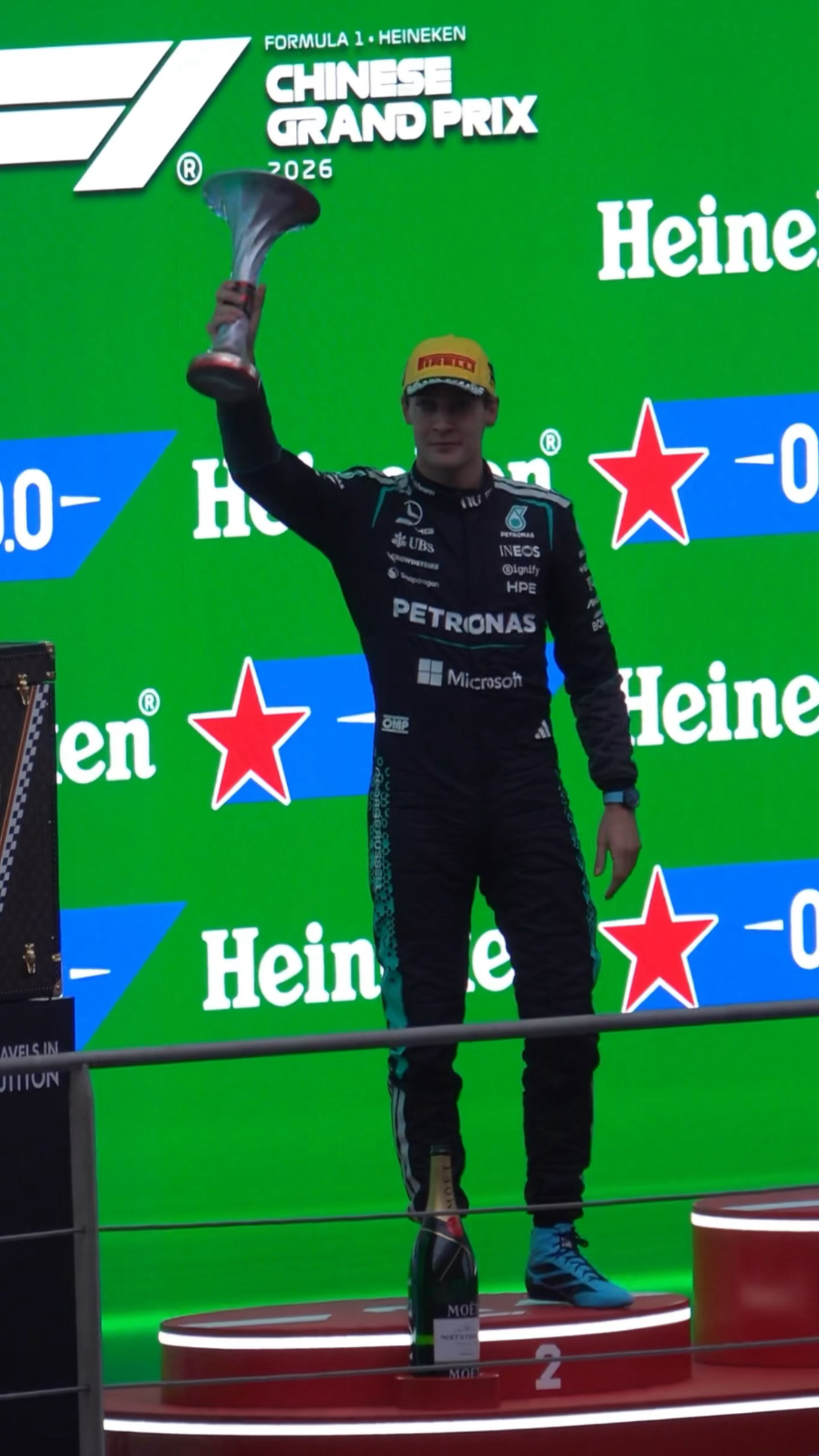 乔治啦·一条人 