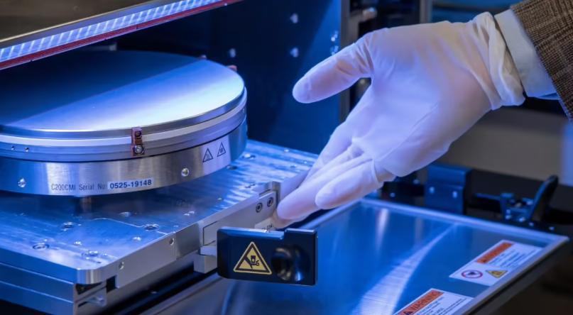 美国工程师研发出新型 3D 芯片，这是要颠覆整个芯片行业了 