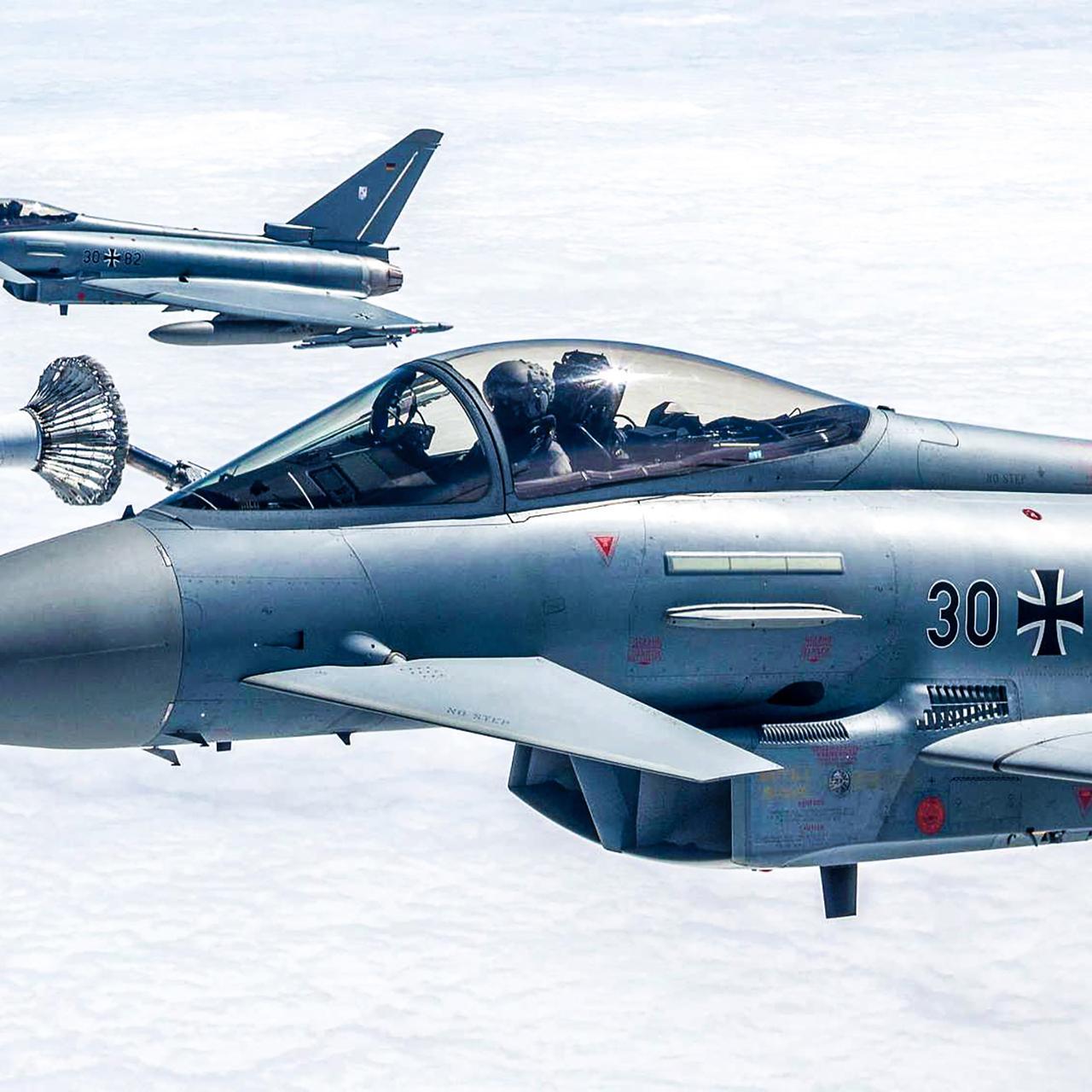 北约发话了，全球范围内欧洲台风战斗机飞行时间已经超过100万小时。

台风战斗机