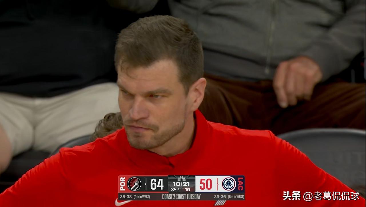 开拓者主帅斯普利特竟然又不懂事了！虽然今天开拓者在客场以114：104力克快船，