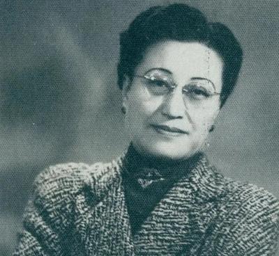 1933年，宋美龄得知蒋介石出轨陈洁如，怒气冲冲找到她，一个耳光扇过去，骂道“你