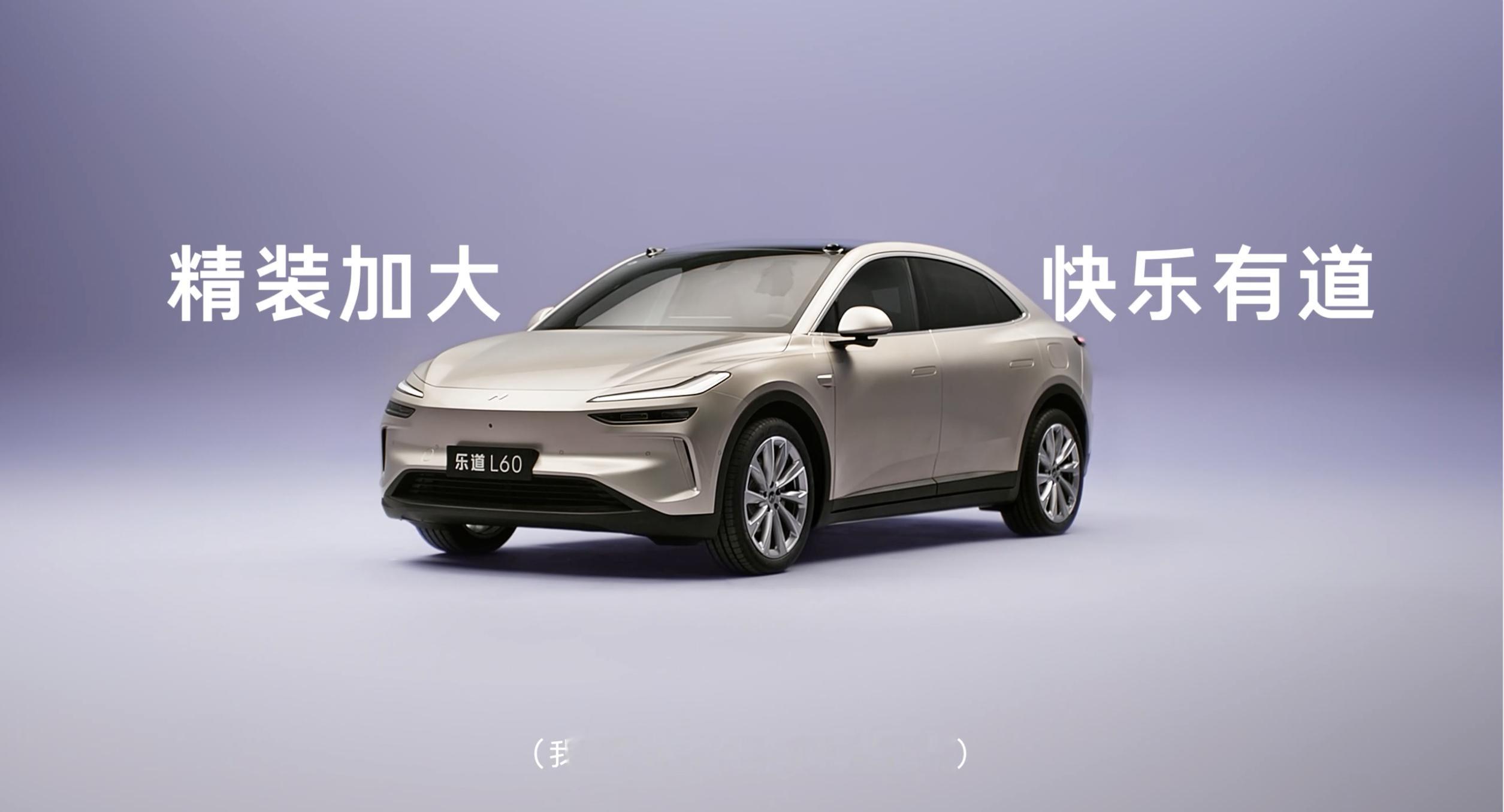 毛豆的身材在此刻终于派上了大用场，灵魂发问，汽车设计师考虑过胖子感受吗 ？？大家