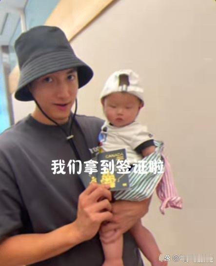 男人分手后迅速成家，萧亚轩前男友黄皓仅三年孩子已长大。女性要自爱自重！ 