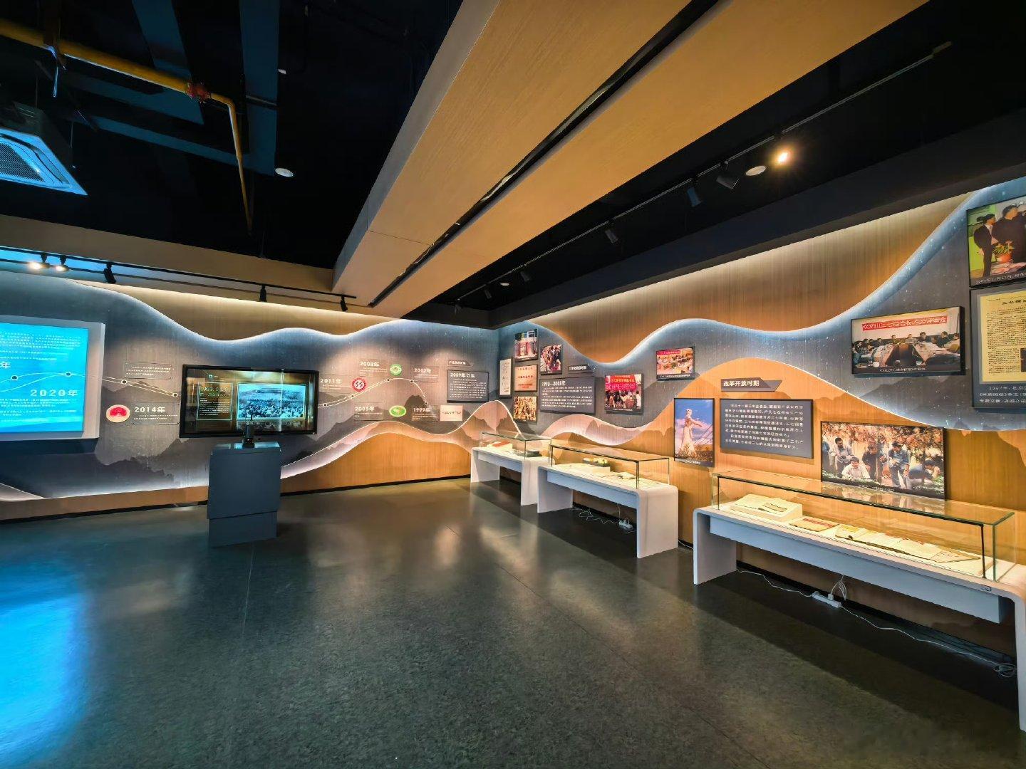 探访云南文山三七博物馆 云南文山三七博物馆我们能够看到了很多的传承和工艺，真的是