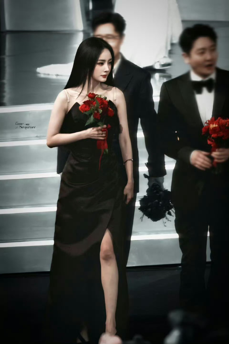 杨幂总台视后 宁绣绣棒 杨幂棒！希望以后幂姐能碰到更多像《生万物》这样的好剧本 