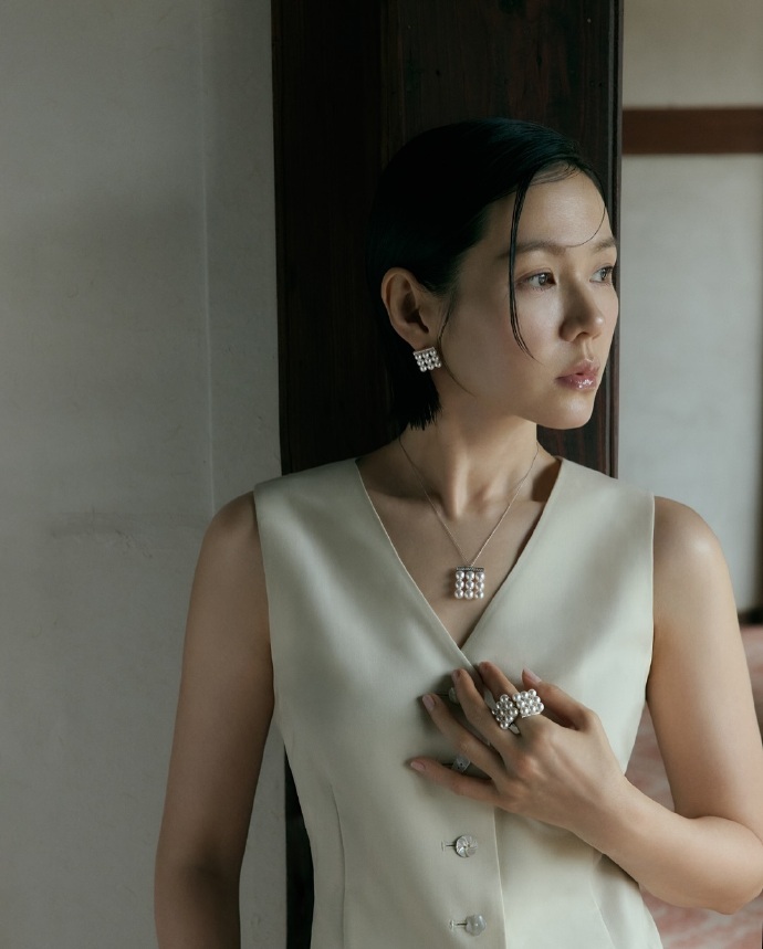 为何又开始流行油头湿发，哪怕你是孙仙，也get不了....（她今天宣了TASAK