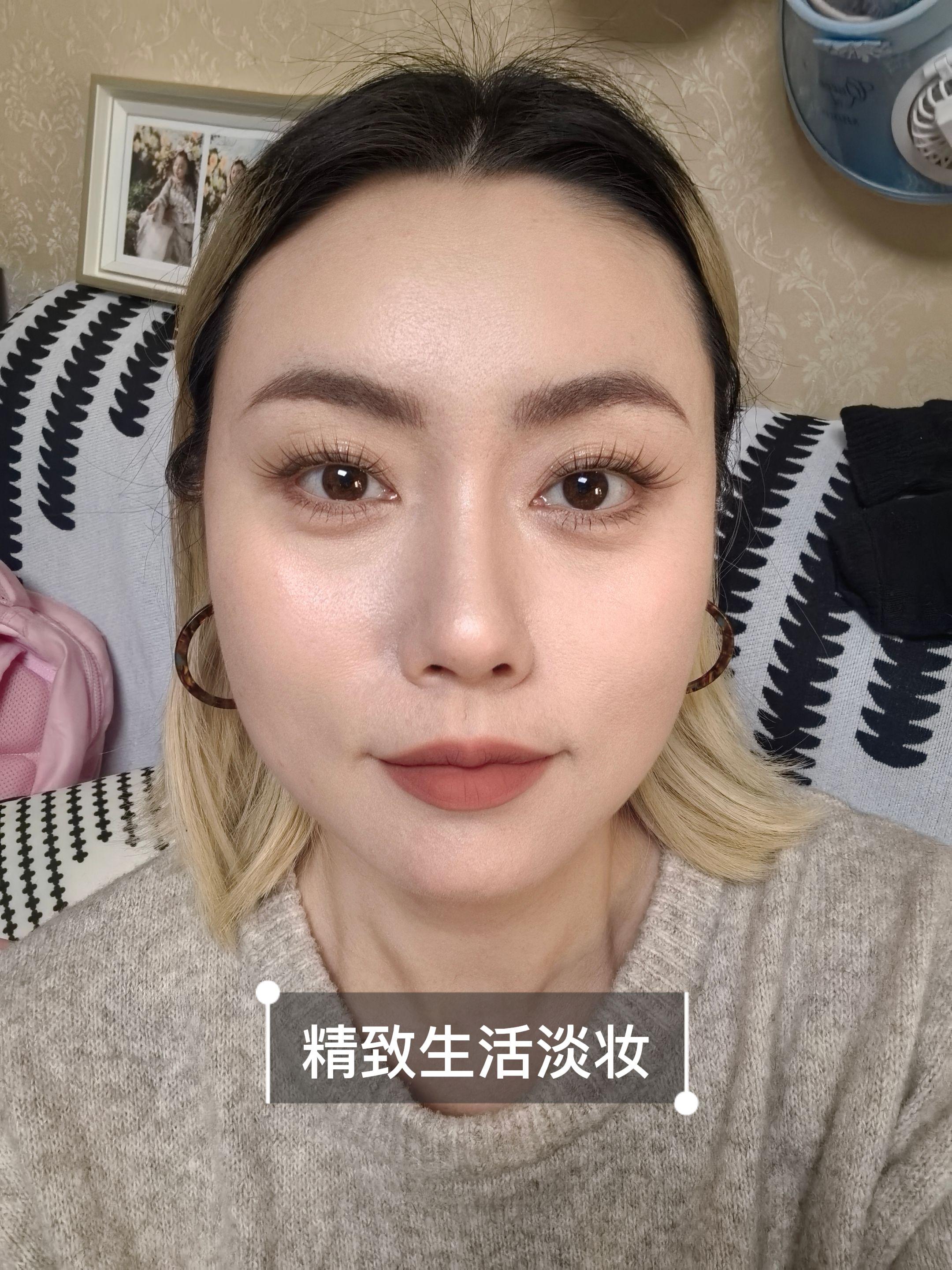 快去出门裸妆＋精致生活淡妆 明早10:10分直播间不见不散哦！